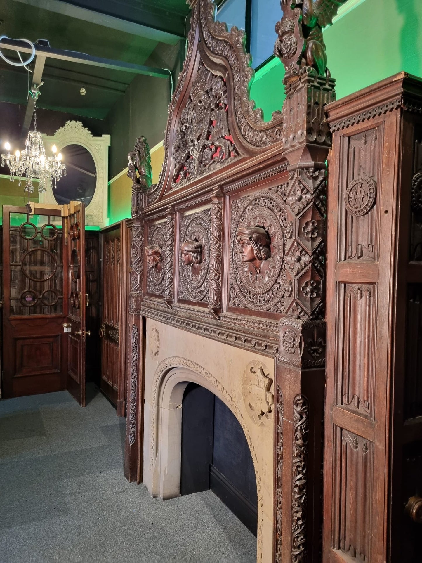 Highly Carved Antique Gothic English Oak Linenfold Panelled Room from Hampsfield House (circa 1880–82)