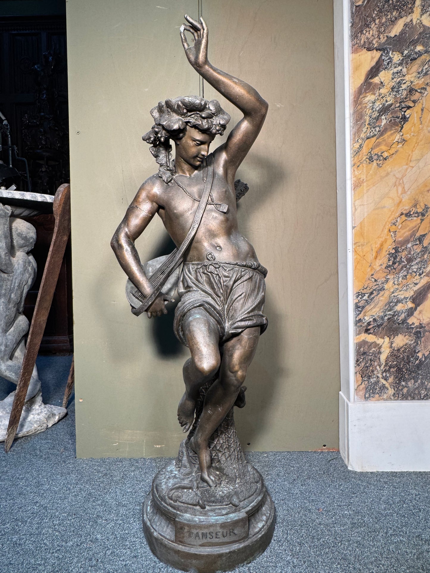Danseur Sculpture