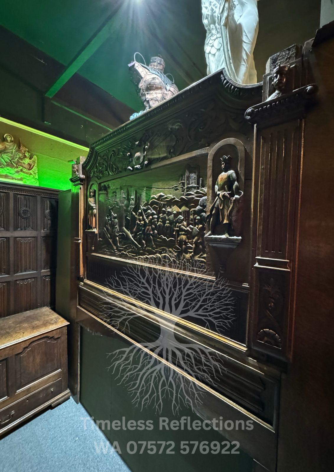 The Richard the Lionheart Oak Panelled Room